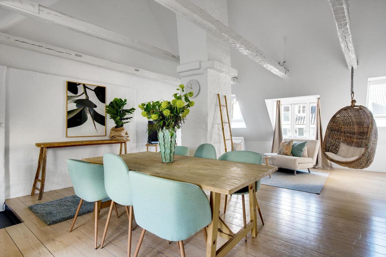 Sanders Main - Endearing Two-Bedroom Duplex Apartment With A Balcony Next To Magical Nyhavn Copenhaga Exterior foto