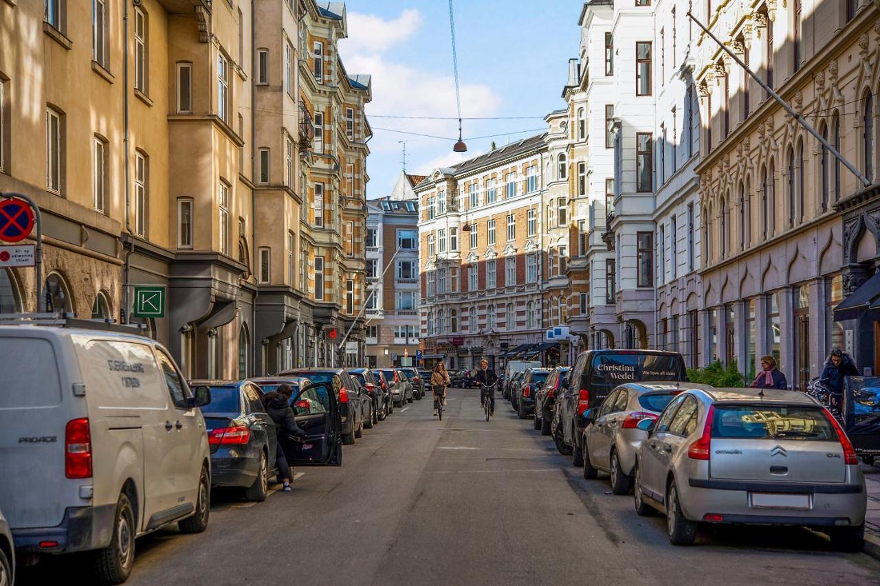 Sanders Main - Endearing Two-Bedroom Duplex Apartment With A Balcony Next To Magical Nyhavn Copenhaga Exterior foto